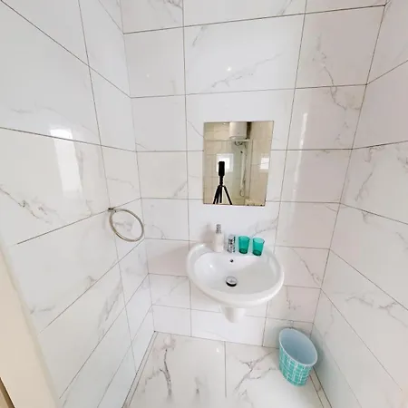 Seaside Steps Away From The Sea Апартаменты