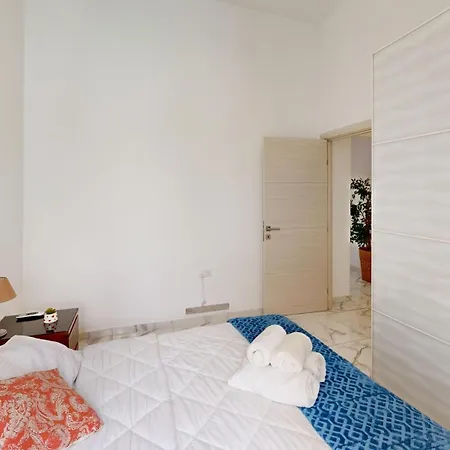 Seaside Steps Away From The Sea Apartamento Gzira